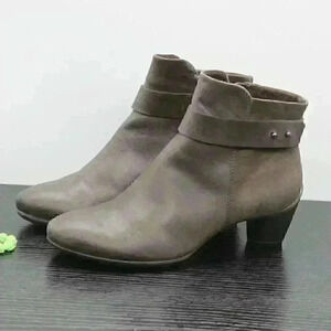 Ecco Women's Taupe Leather Side Zip Up Ankle Boots